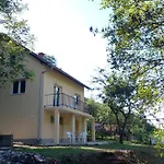 Semesterbostad River House National Park *
