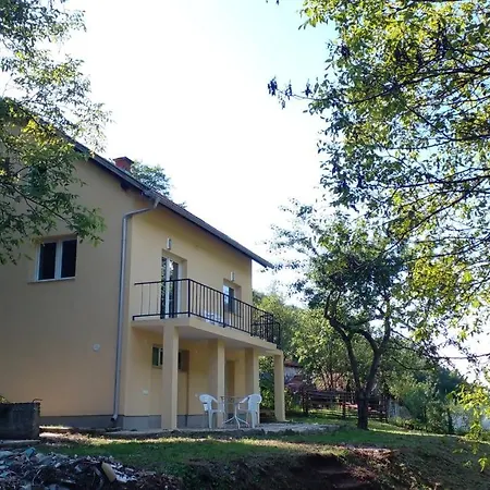 Semesterbostad River House National Park *